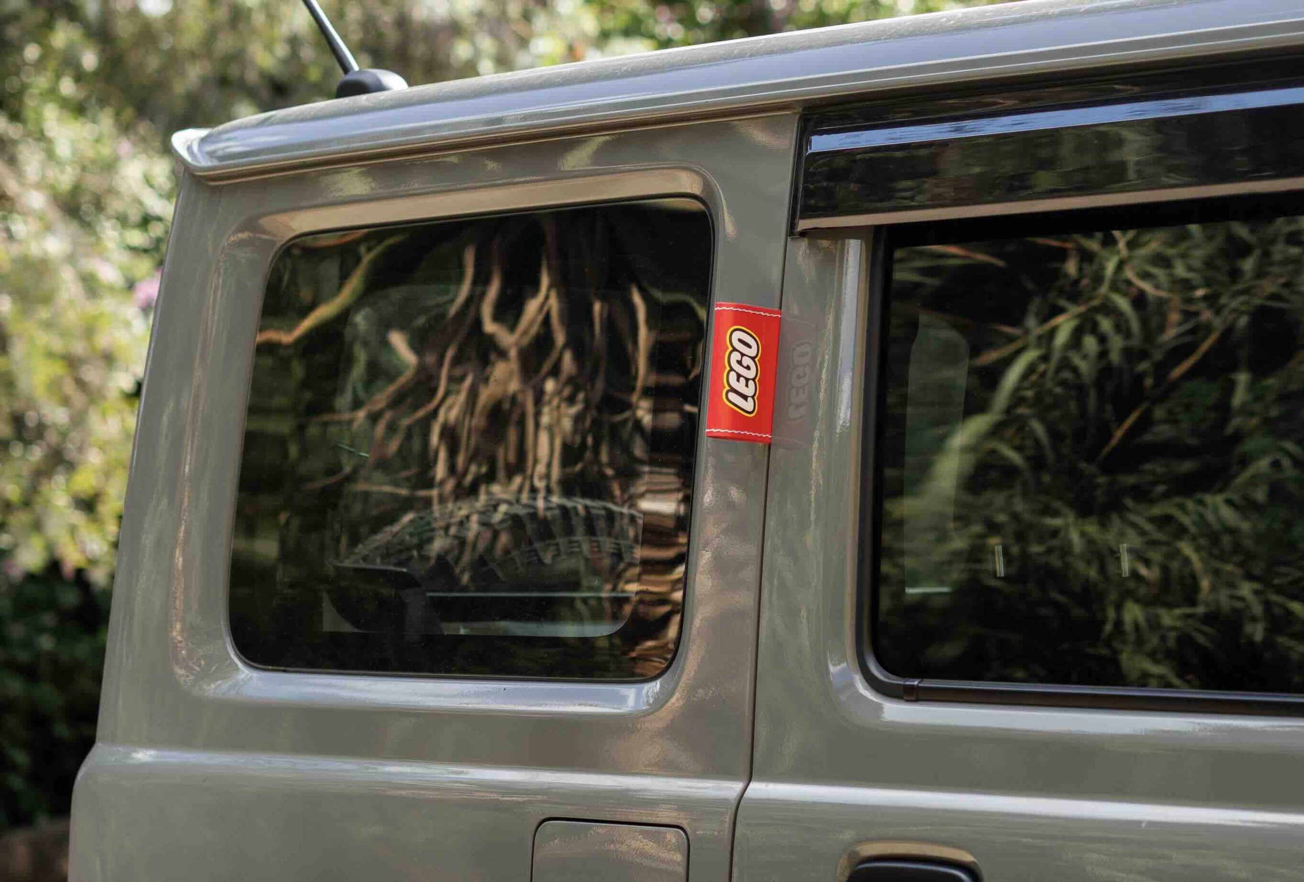 Tag your car - Suzuki Jimny tag banner